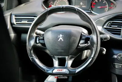 Peugeot 308 SW 2016 - 11800 EUR, 201000 km - AUTO.MOTO.pt - 201000km - foto 35 de 36