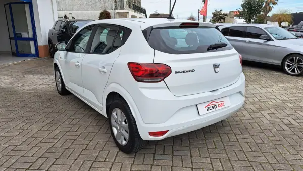 Dacia Sandero 2021 - 12900 EUR, 82644 km - AUTO.MOTO.pt - 82644km - foto 5 de 29