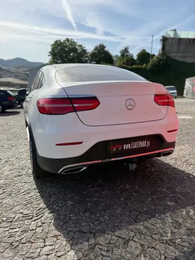 Mercedes-Benz GLC 220 2016 - 29900 EUR, 203000 km - AUTO.MOTO.pt - 203000km - foto 4 de 8