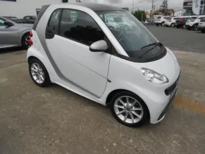 Smart ForTwo Coupé 2013 - 8500 EUR, 102123 km - 102123km - foto 2 de 10