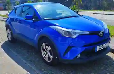 Toyota C-HR 2017 - 16500 EUR, 83000 km - AUTO.MOTO.pt - 83000km - foto 3 de 10