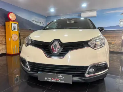 Renault Captur 2014 - 11990 EUR, 183000 km - AUTO.MOTO.pt - 183000km - foto 2 de 12