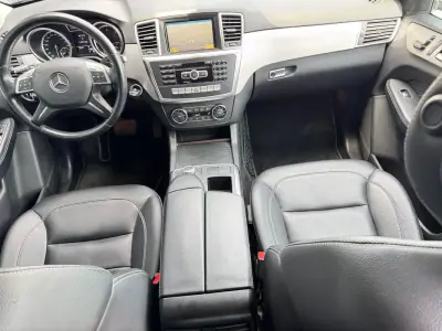 Mercedes-Benz ML 250 2012 - 24850 EUR, 179926 km - AUTO.MOTO.pt - 179926km - foto 18 de 31