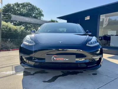 Tesla Model 3 2019 - 21999 EUR, 149000 km - AUTO.MOTO.pt - 149000km - foto 2 de 22