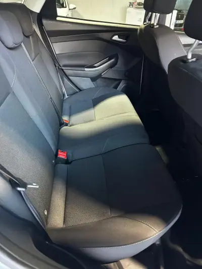 Ford Focus 2018 - 9900 EUR, 71250 km - AUTO.MOTO.pt - 71250km - foto 27 de 27