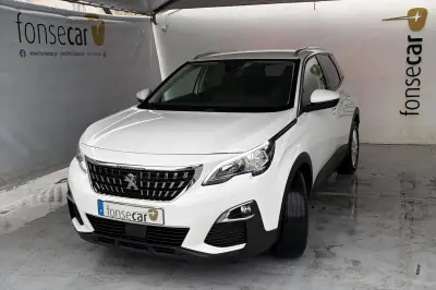 Peugeot 3008 2018 - 14490 EUR, 105034 km - AUTO.MOTO.pt - 105034km - foto 4 de 13