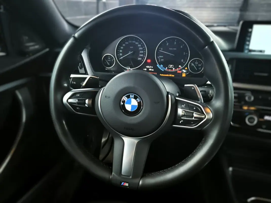 BMW 420 Gran Coupé 2017 - 19950 EUR, 213000 km - AUTO.MOTO.pt - 213000km - foto 32 de 55