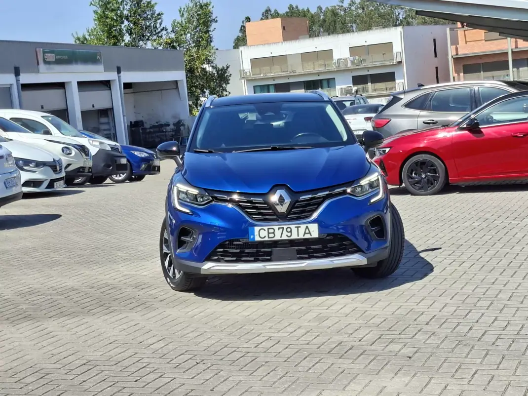 Renault Captur 2022 - 17750 EUR, 60500 km - AUTO.MOTO.pt - 60500km - foto 14 de 29