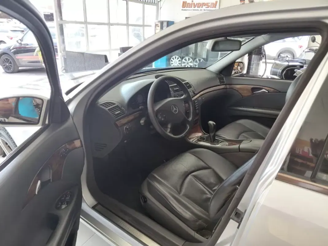 Mercedes-Benz E 220 2002 - 7600 EUR, 280000 km - 280000km - foto 5 de 15