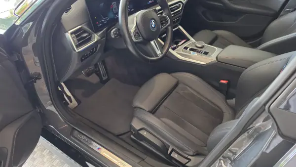 BMW i4 2023 - 41900 EUR, 60120 km - AUTO.MOTO.pt - 60120km - foto 6 de 58