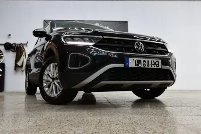 Volkswagen T-Roc 2023 - 22900 EUR, 50683 km - 50683km - foto 2 de 31