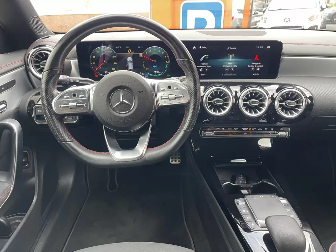 Mercedes-Benz CLA 250 2021 - 30950 EUR, 98675 km - 98675km - foto 11 de 15