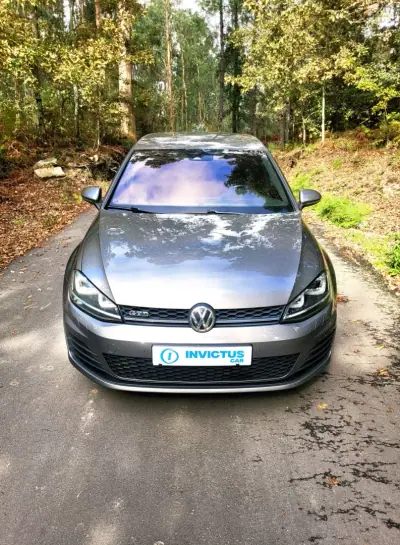 Volkswagen Golf 2015 - 16990 EUR, 218000 km - AUTO.MOTO.pt - 218000km - foto 4 de 25