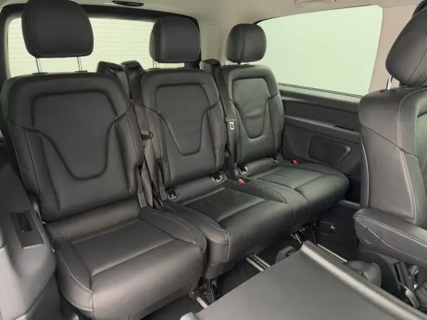 Mercedes-Benz V 250 2021 - 44999 EUR, 230022 km - AUTO.MOTO.pt - 230022km - foto 27 de 46