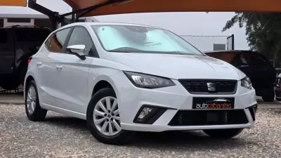 SEAT Ibiza 2023 — foto 2 de 20