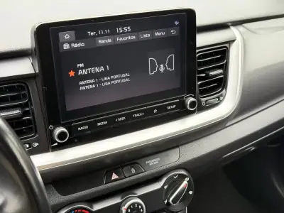 Kia Stonic 2021 - 11900 EUR, 126100 km - AUTO.MOTO.pt - 126100km - foto 11 de 28