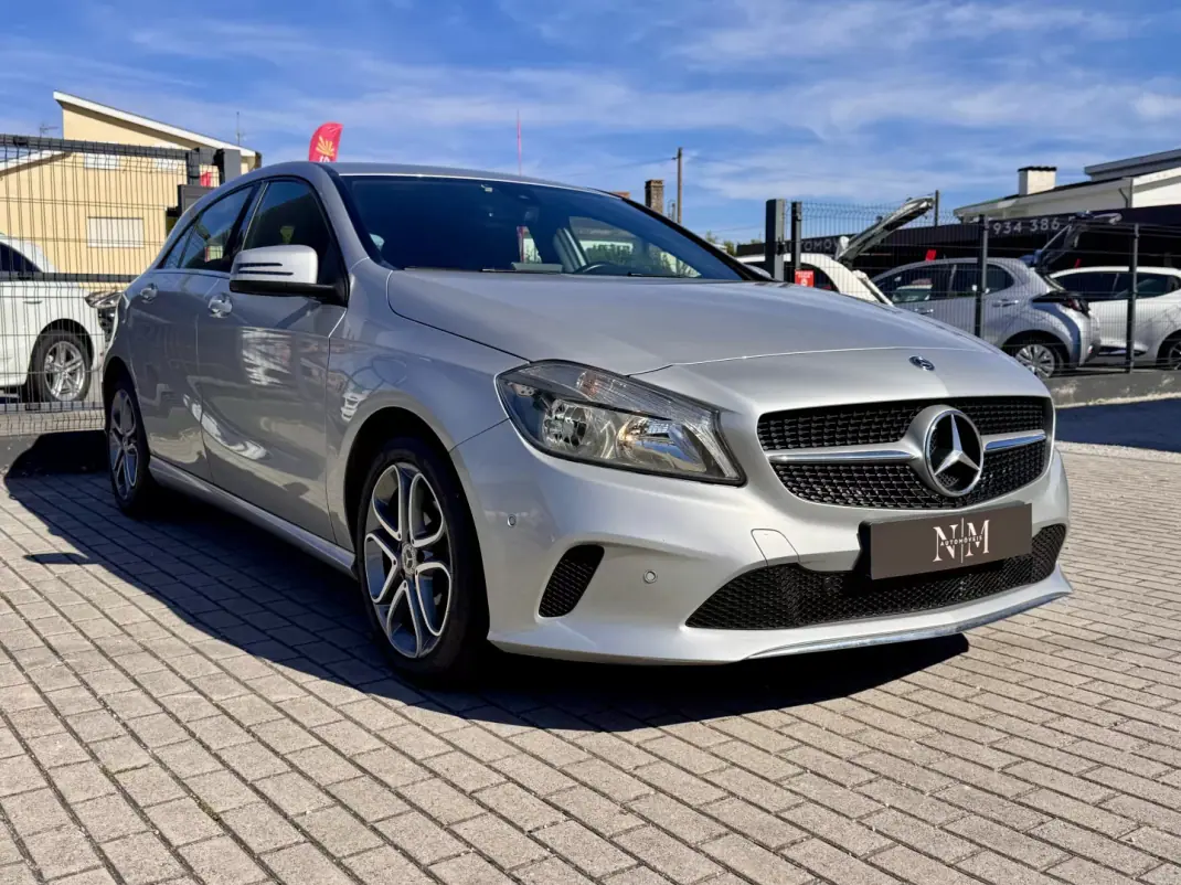 Mercedes-Benz A 180 2018 - 17500 EUR, 155000 km - 155000km - foto 5 de 19