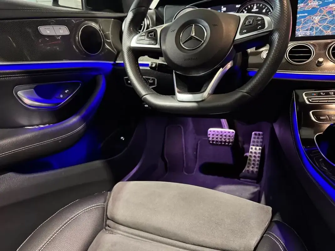 Mercedes-Benz E 220 2017 - 23900 EUR, 348000 km - 348000km - foto 43 de 58