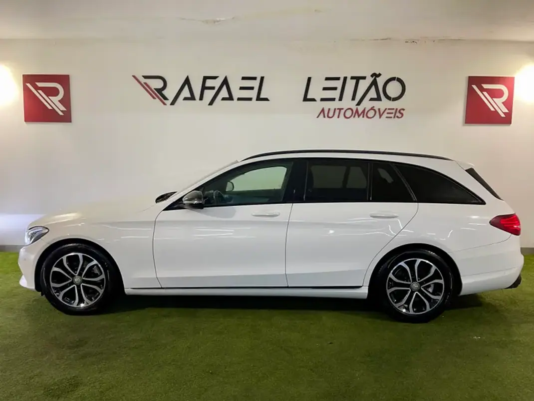 Mercedes-Benz C 220 2015 - 16500 EUR, 266000 km - AUTO.MOTO.pt - 266000km - foto 8 de 29