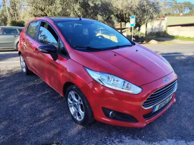 Ford Fiesta 2016 - 7950 EUR, 186200 km - AUTO.MOTO.pt - 186200km - foto 2 de 8