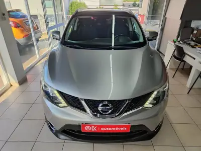 Nissan Qashqai 2015 - 14350 EUR, 98000 km - AUTO.MOTO.pt - 98000km - foto 4 de 38