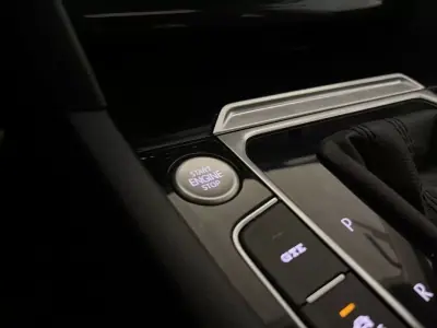 Volkswagen Arteon Shooting Brake 2021 - 27950 EUR, 91000 km - AUTO.MOTO.pt - 91000km - foto 32 de 41