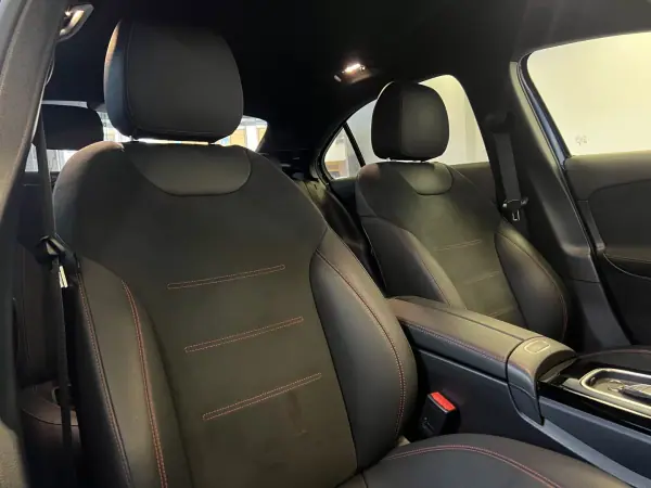 Mercedes-Benz A 250e Limousine 2023 - 34990 EUR, 25000 km - AUTO.MOTO.pt - 25000km - foto 9 de 53