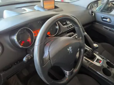 Peugeot 3008 2011 - 8450 EUR, 144500 km - 144500km - foto 12 de 22