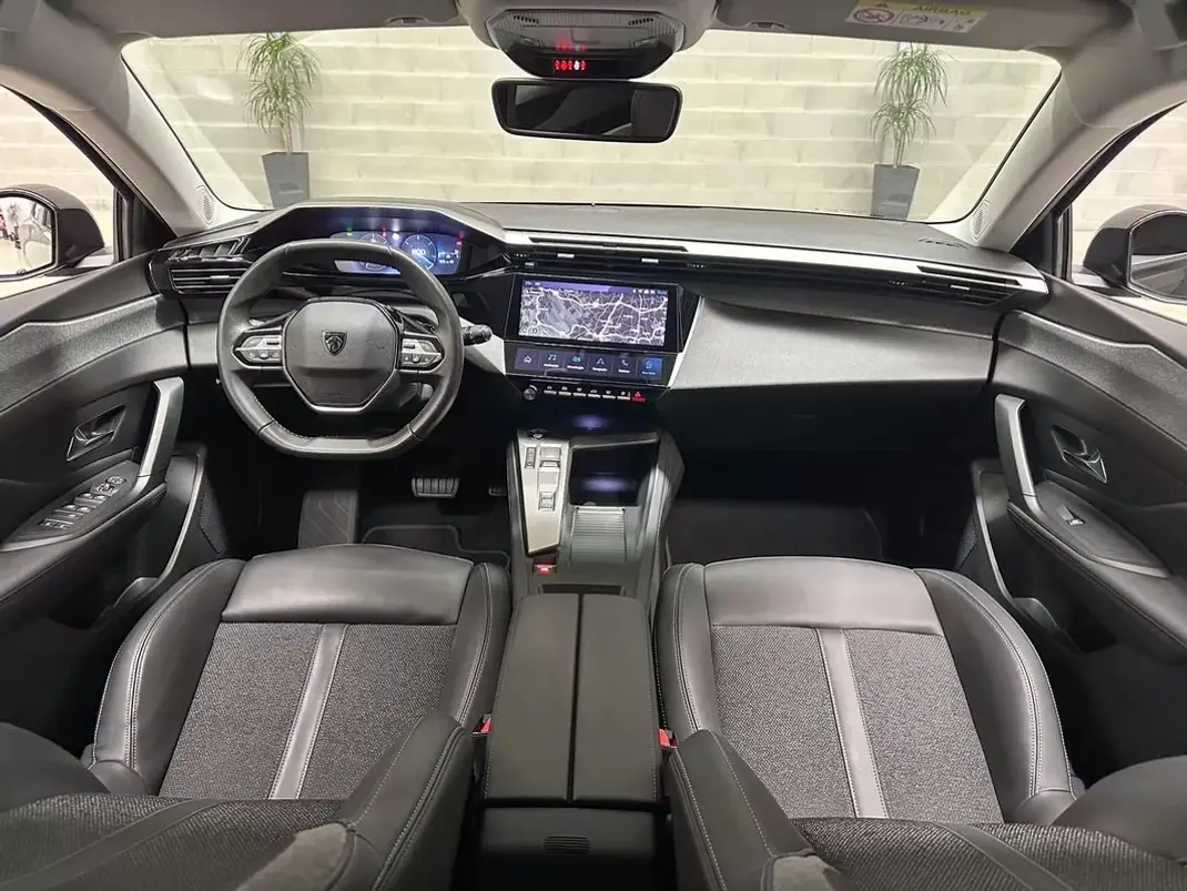 Peugeot 308 2023 - 19950 EUR, 12952 km - AUTO.MOTO.pt - 12952km - foto 12 de 50