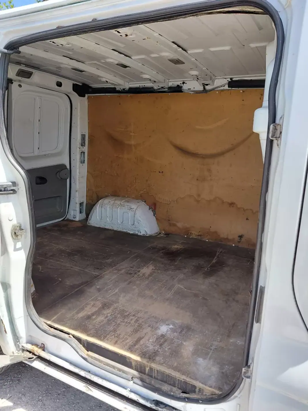 Opel E VIVARO CARGO L3 75KWH XL 2007 - 7500 EUR, 460000 km - AUTO.MOTO.pt - 460000km - foto 3 de 5