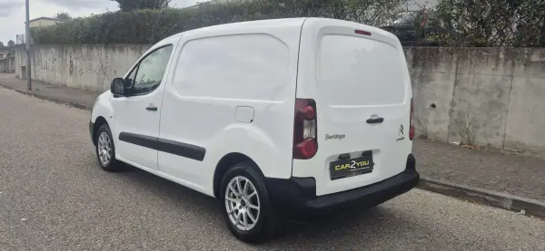 Citroën Berlingo 2018 - 11350 EUR, 138154 km - 138154km - foto 17 de 19