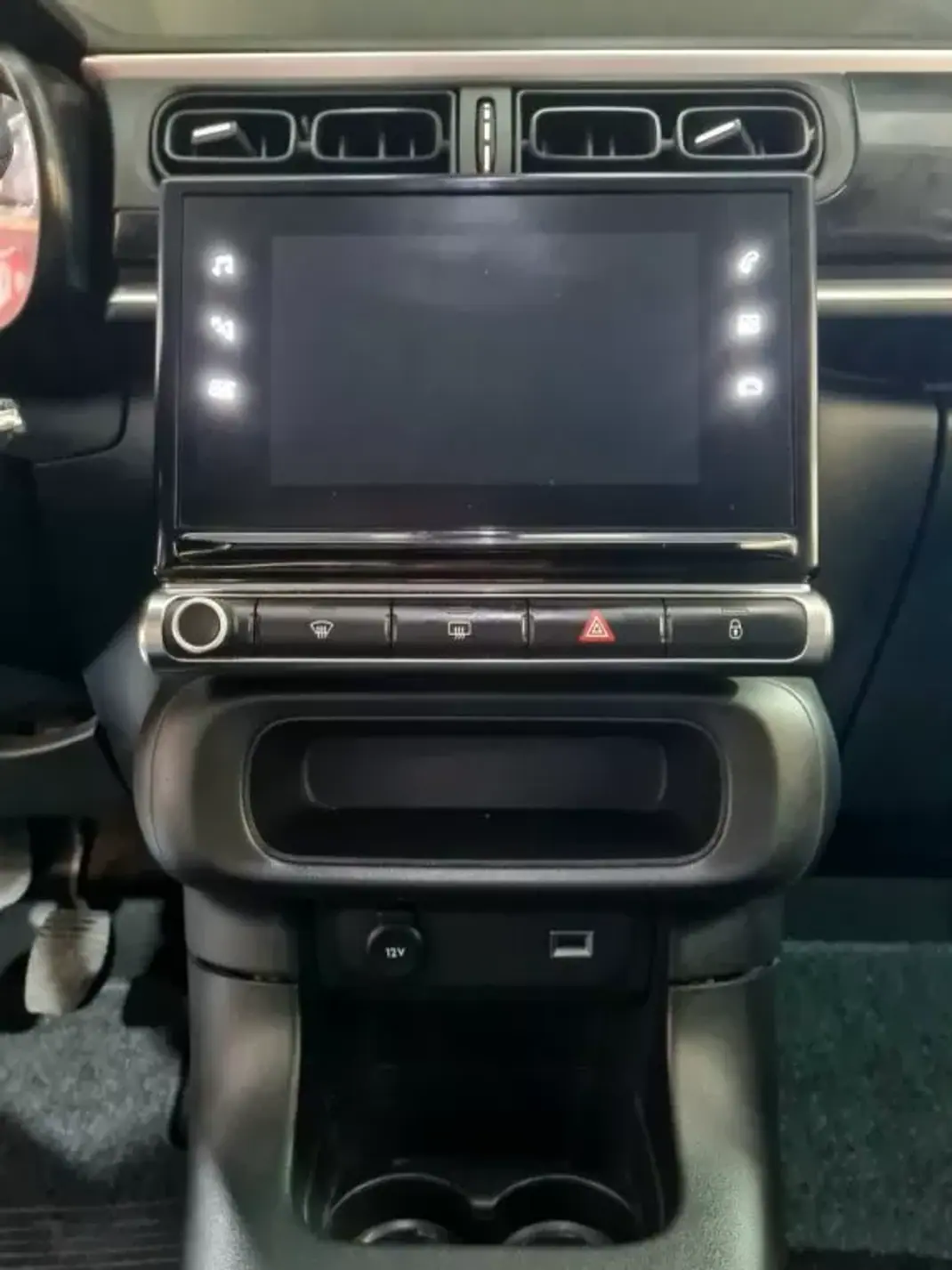 Citroën C3 2019 - 12700 EUR, 91000 km - 91000km - foto 10 de 14