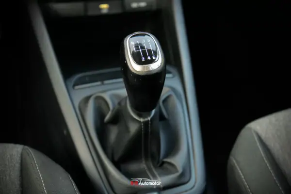 Kia Stonic 2021 - 13990 EUR, 128000 km - AUTO.MOTO.pt - 128000km - foto 24 de 29