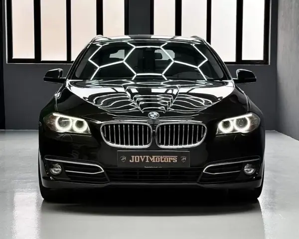BMW 520 2015 - 18900 EUR, 202000 km - AUTO.MOTO.pt - 202000km - foto 3 de 21