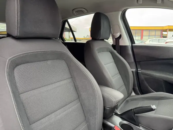 Fiat Tipo Station Wagon 2017 - 8990 EUR, 194000 km - AUTO.MOTO.pt - 194000km - foto 19 de 37
