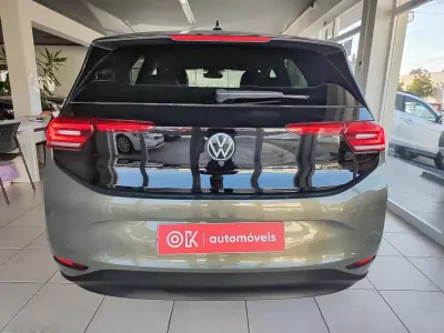 Volkswagen ID.3 2024 - 32750 EUR, 4000 km - AUTO.MOTO.pt - 4000km - foto 9 de 36