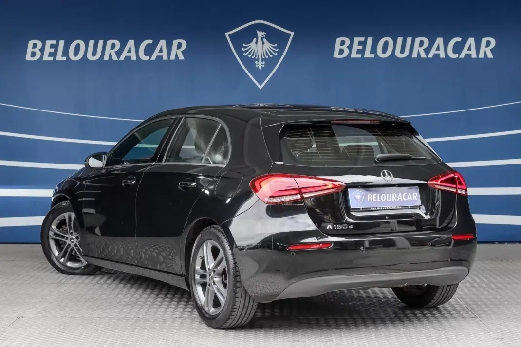 Mercedes-Benz A 180 2019 - 20950 EUR, 92644 km - AUTO.MOTO.pt - 92644km - foto 4 de 17