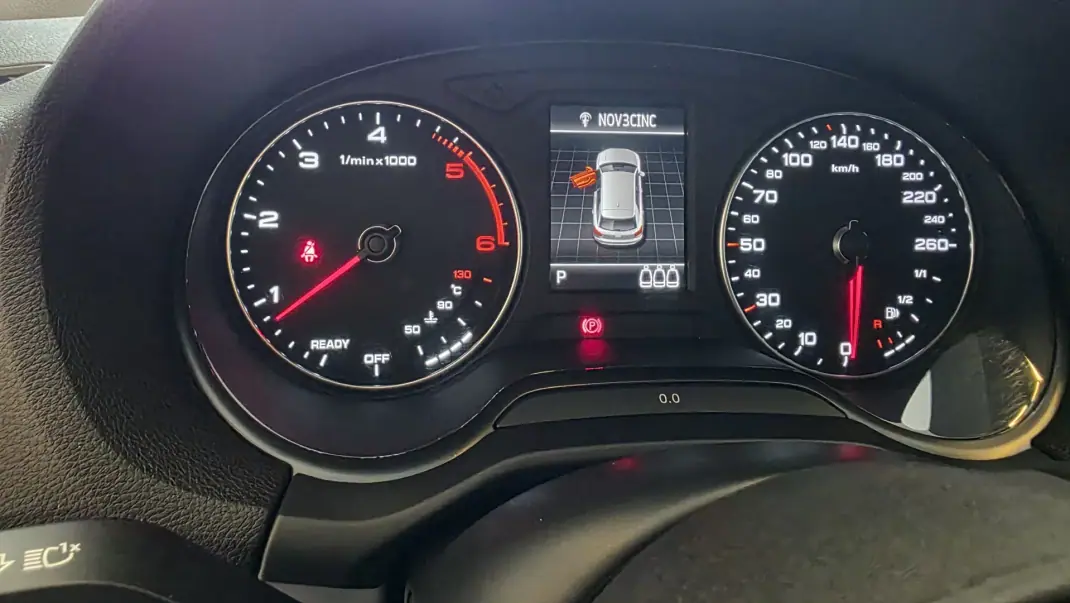 Audi Q2 2018 - 22500 EUR, 149812 km - AUTO.MOTO.pt - 149812km - foto 48 de 69