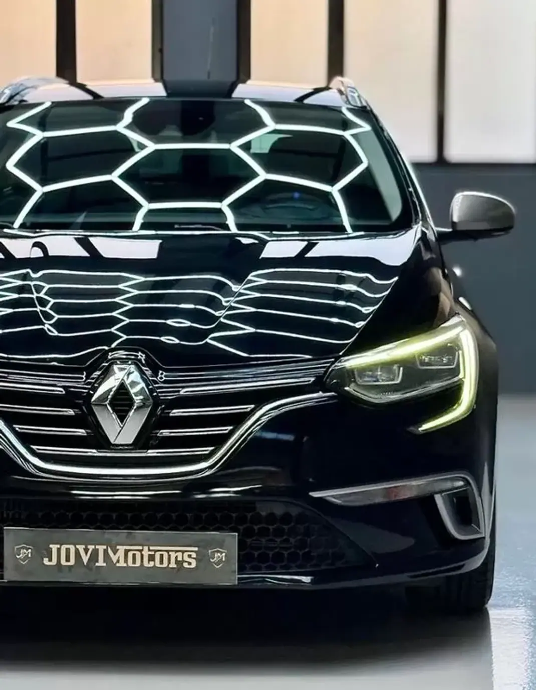 Renault Mégane 2018 - 14750 EUR, 159480 km - 159480km - foto 8 de 35
