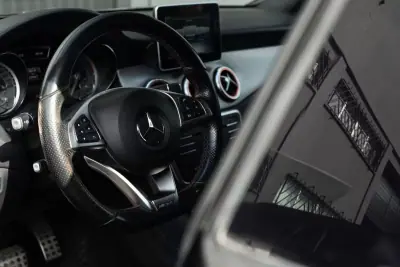 Mercedes-Benz CLA 220 2016 - 22999 EUR, 229658 km - AUTO.MOTO.pt - 229658km - foto 10 de 27