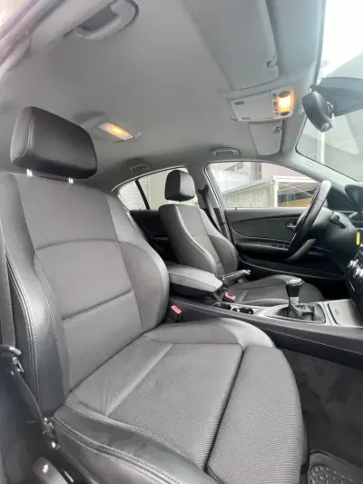 BMW 116 2011 - 14000 EUR, 184987 km - AUTO.MOTO.pt - 184987km - foto 16 de 26