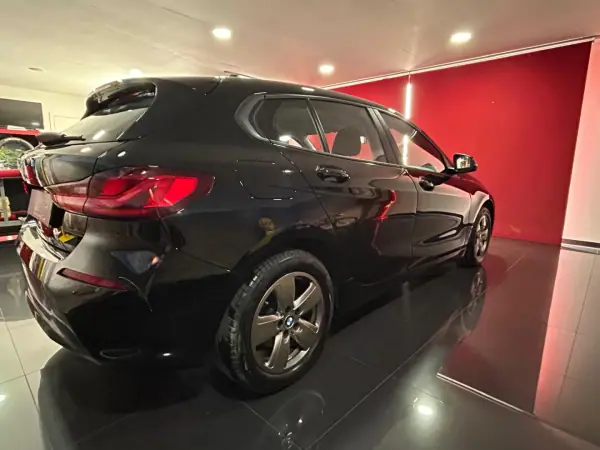BMW 116 2021 - 21500 EUR, 107449 km - AUTO.MOTO.pt - 107449km - foto 6 de 24