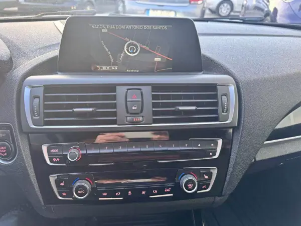BMW 218 2017 - 21500 EUR, 169000 km - AUTO.MOTO.pt - 169000km - foto 12 de 14
