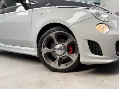 Abarth 500C 2011 - 13990 EUR, 139400 km - 139400km - foto 2 de 17