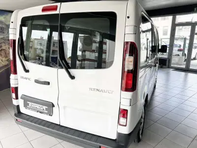Renault Trafic 2018 - 21600 EUR, 47763 km - 47763km - foto 3 de 24