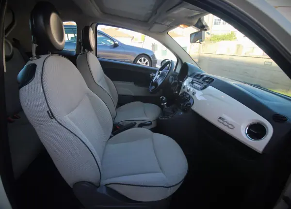 Fiat 500 2013 - 7500 EUR, 171000 km - AUTO.MOTO.pt - 171000km - foto 14 de 26
