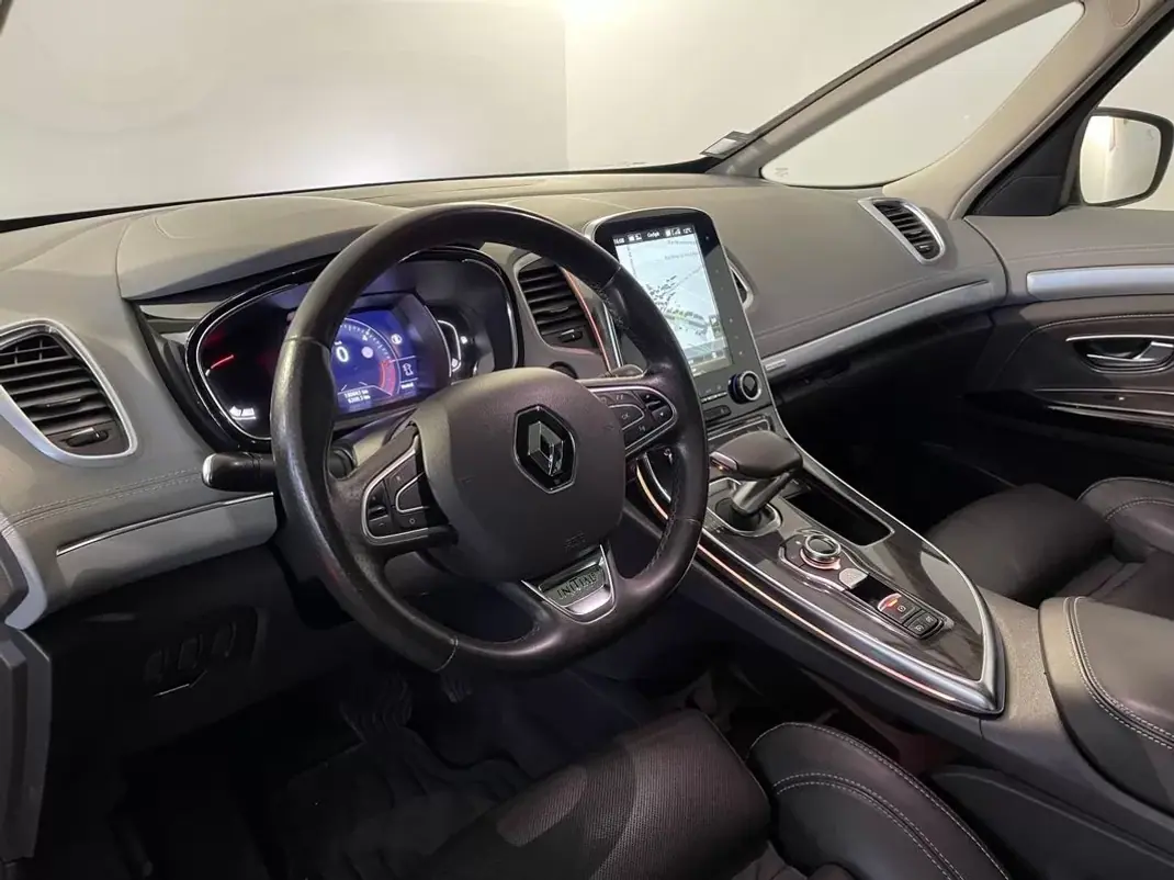 Renault Espace 2019 - 20750 EUR, 179000 km - AUTO.MOTO.pt - 179000km - foto 10 de 41