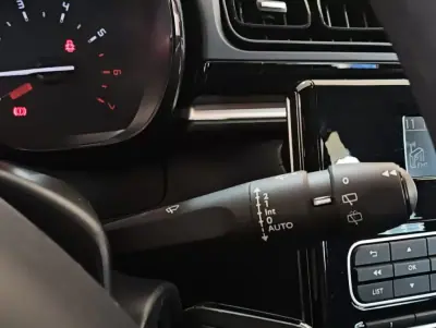 Citroën C3 2018 - 13800 EUR, 156000 km - AUTO.MOTO.pt - 156000km - foto 7 de 14