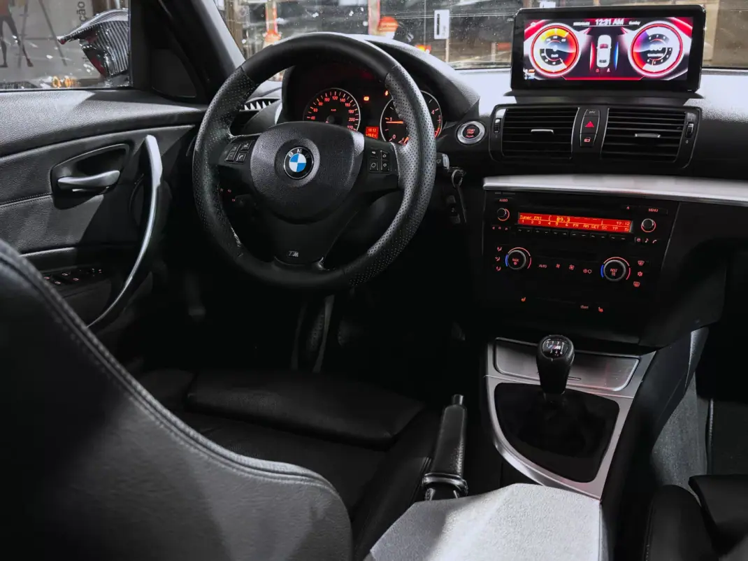 BMW 118 2008 - 14490 EUR, 198347 km - AUTO.MOTO.pt - 198347km - foto 14 de 17