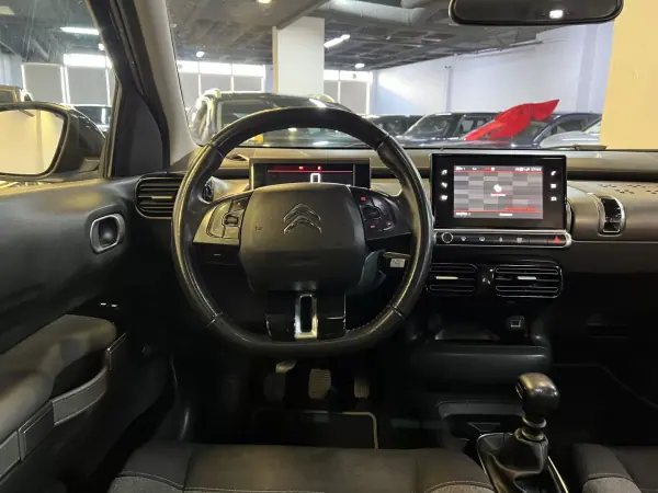 Citroën C4 Cactus 2018 - 12990 EUR, 140000 km - 140000km - foto 20 de 54